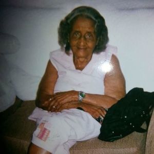 Meet your Posher, Teresa